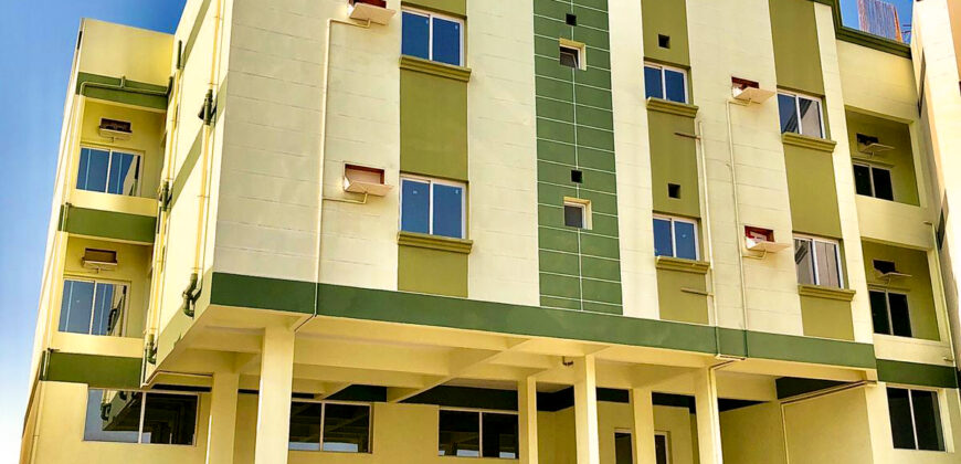 Building for rent with 3 Stories located in Sanad
