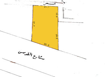 للبيع أرض سكنية بمنطقة مدينة عيسى، ومساحة الارض  742.00 متر مربع، مطلوبة بقيمة -/ 223,630 دينار بشارع القدس