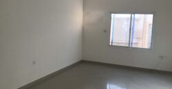 للإيجار شقة سكنية بمنطقة مدينة عيسى بالقرب من جامعة الخليج بقيمة الإيجار -/ 250 دينار بالشهر