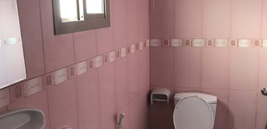 للإيجار شقة سكنية بمنطقة المقشع