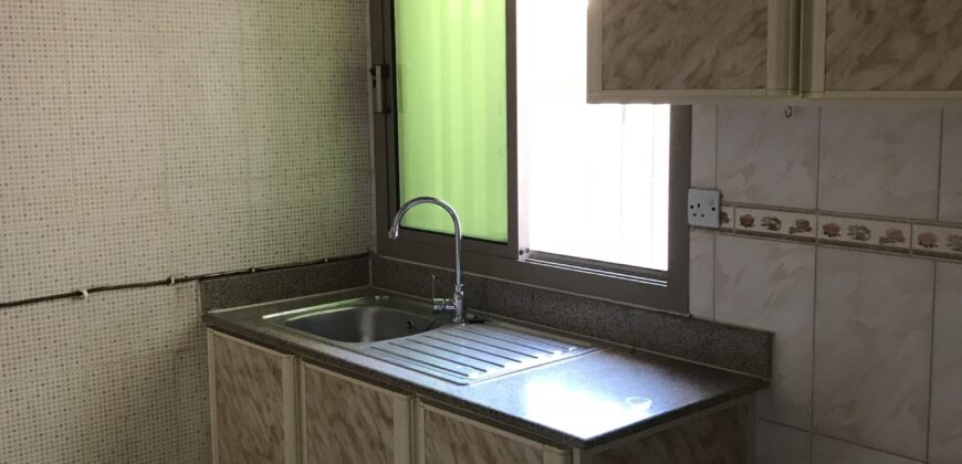 للإيجار شقة سكنية بمنطقة المقشع