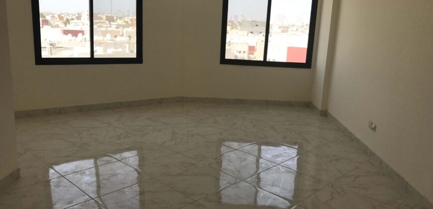 للإيجار شقة سكنية نصف مفروشة بمنطقة بو قوة (سرايا 2)