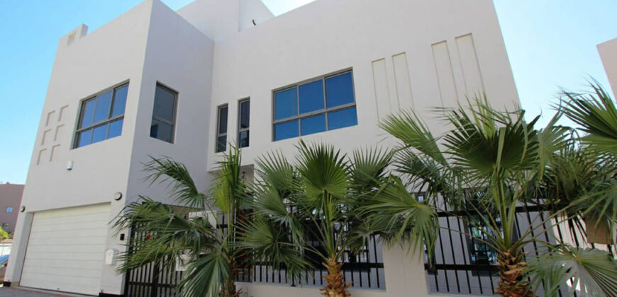Luxury villa for sale with five bedrooms, located in Bu Quwah (Saraya 2)